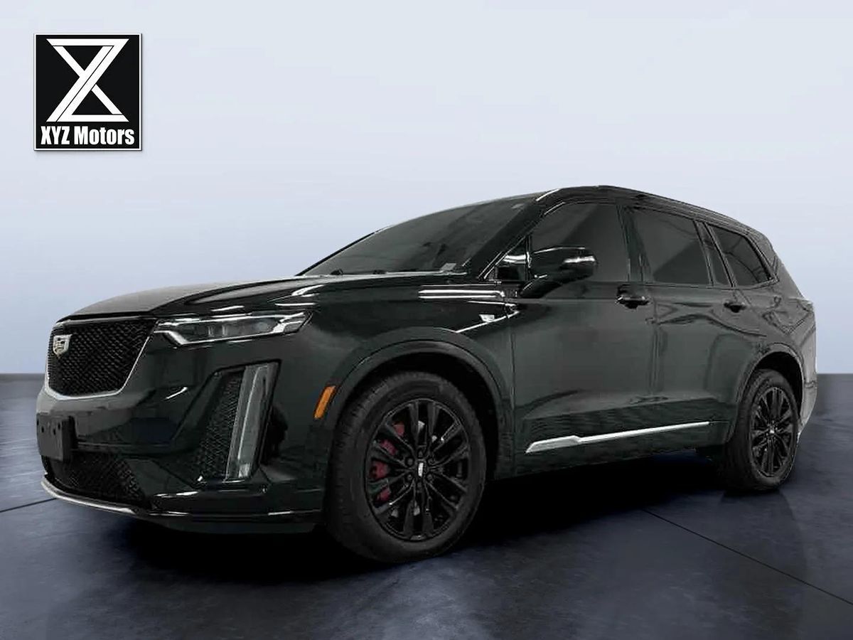 Sold 2022 Cadillac XT6 Sport in Grand Rapids